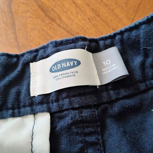 Stylish Blue Shorts - Old Navy - Size: 10 Kids (0970) - Picture 3 of 4